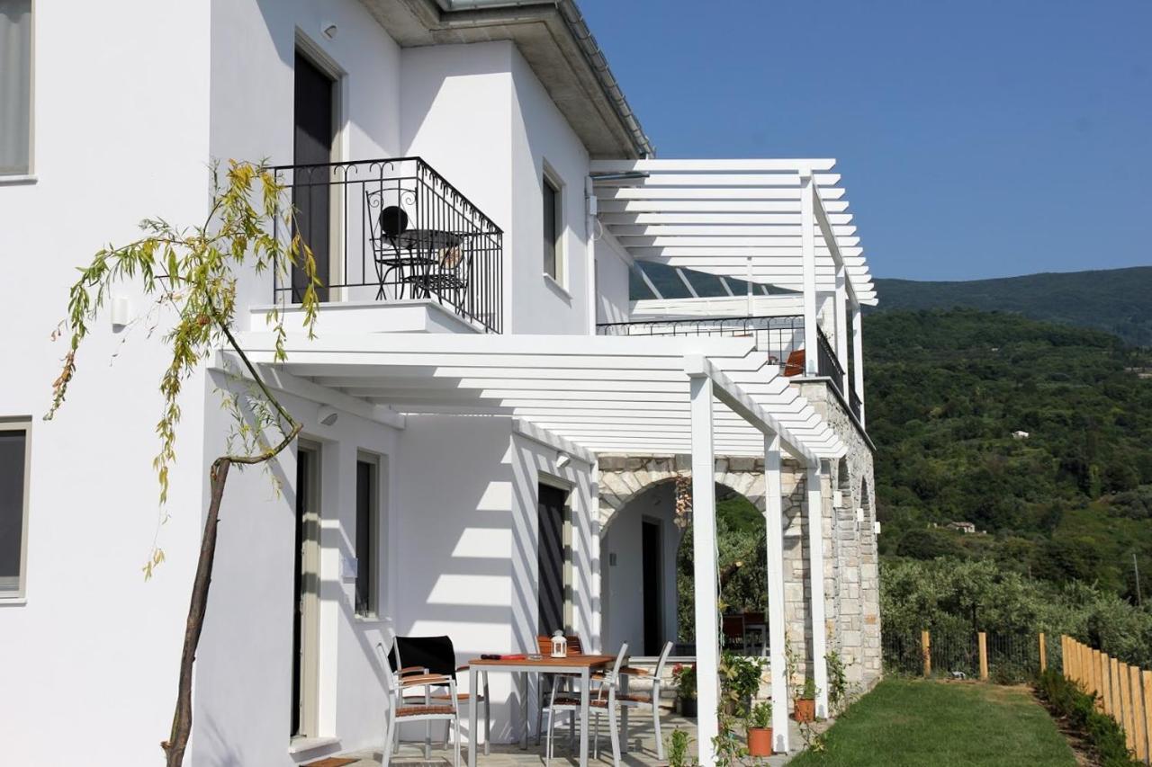 Moses Villa โคเรฟตอน ภายนอก รูปภาพ
