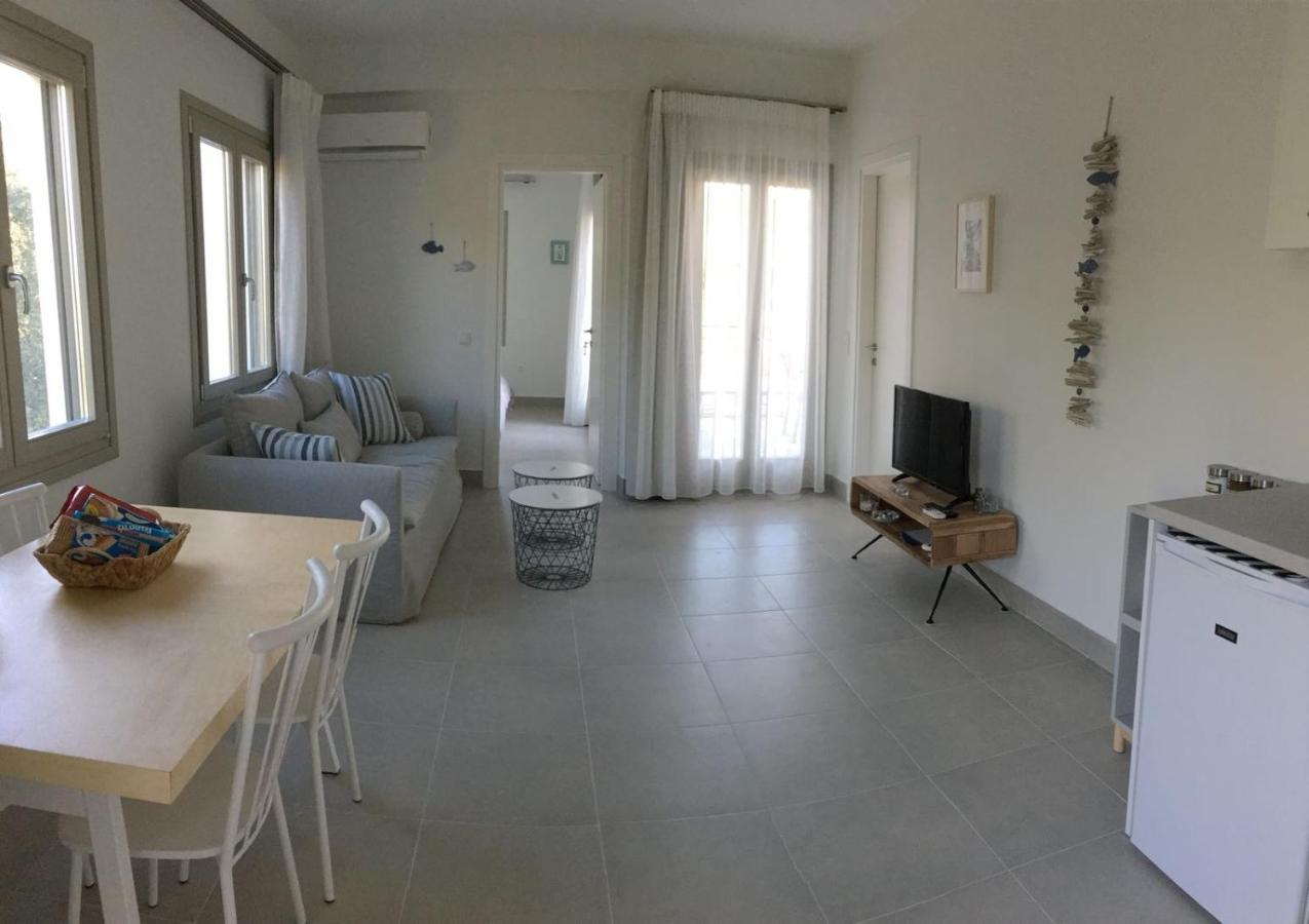 Moses Villa โคเรฟตอน ภายนอก รูปภาพ