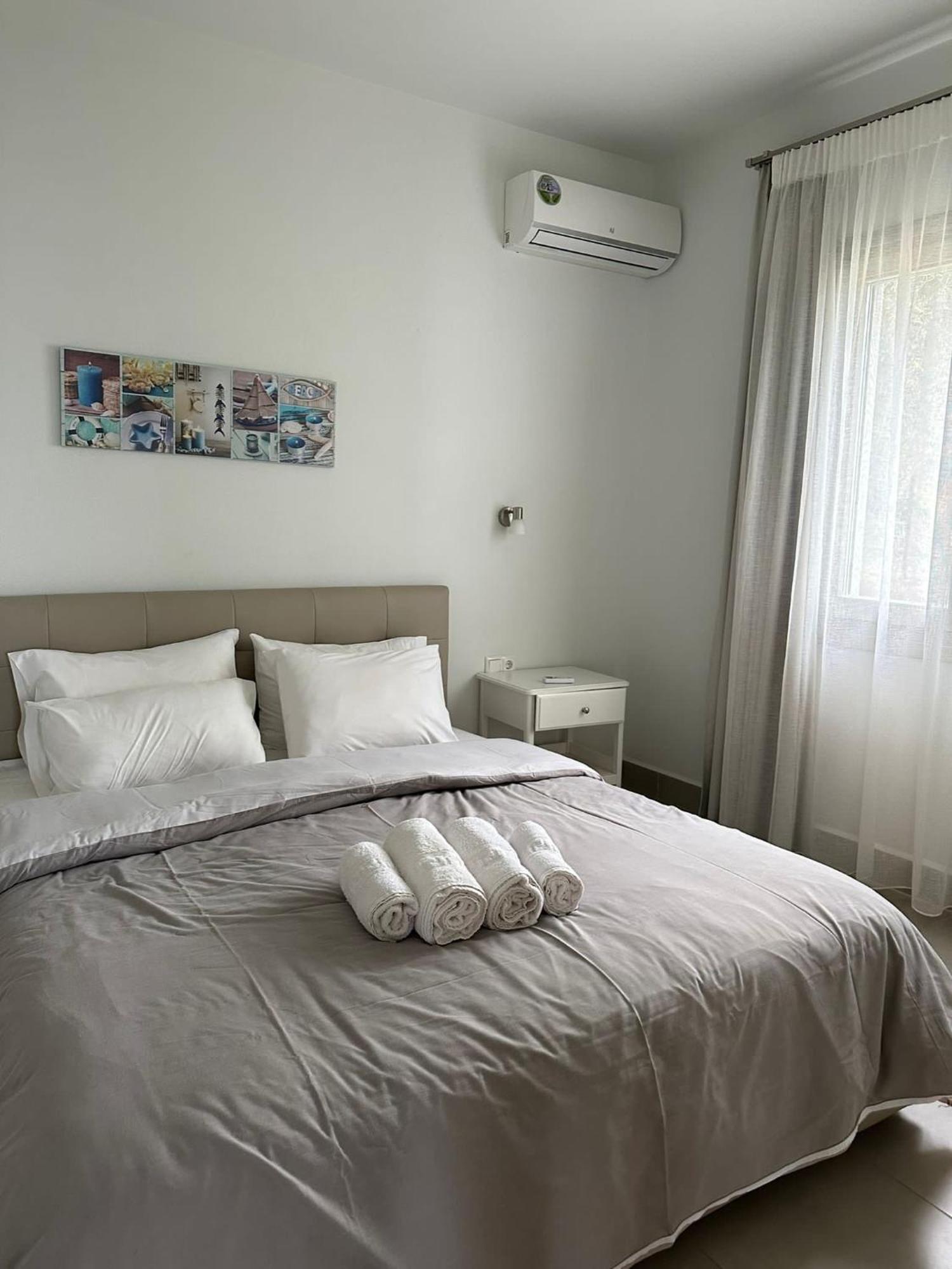 Moses Villa โคเรฟตอน ภายนอก รูปภาพ